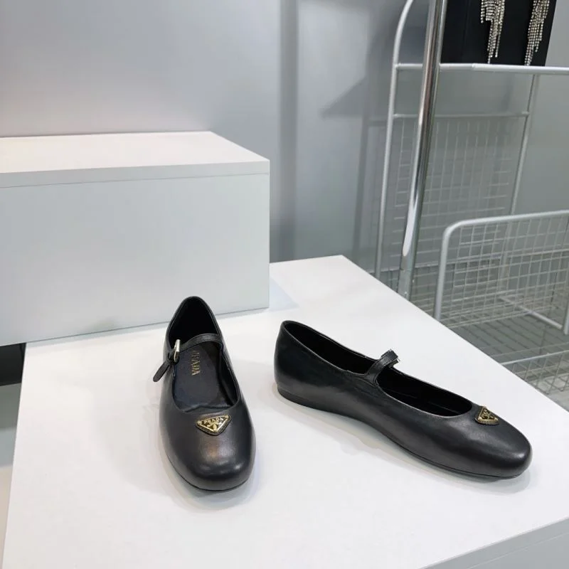 Modern Prada Flat Shoes 34863