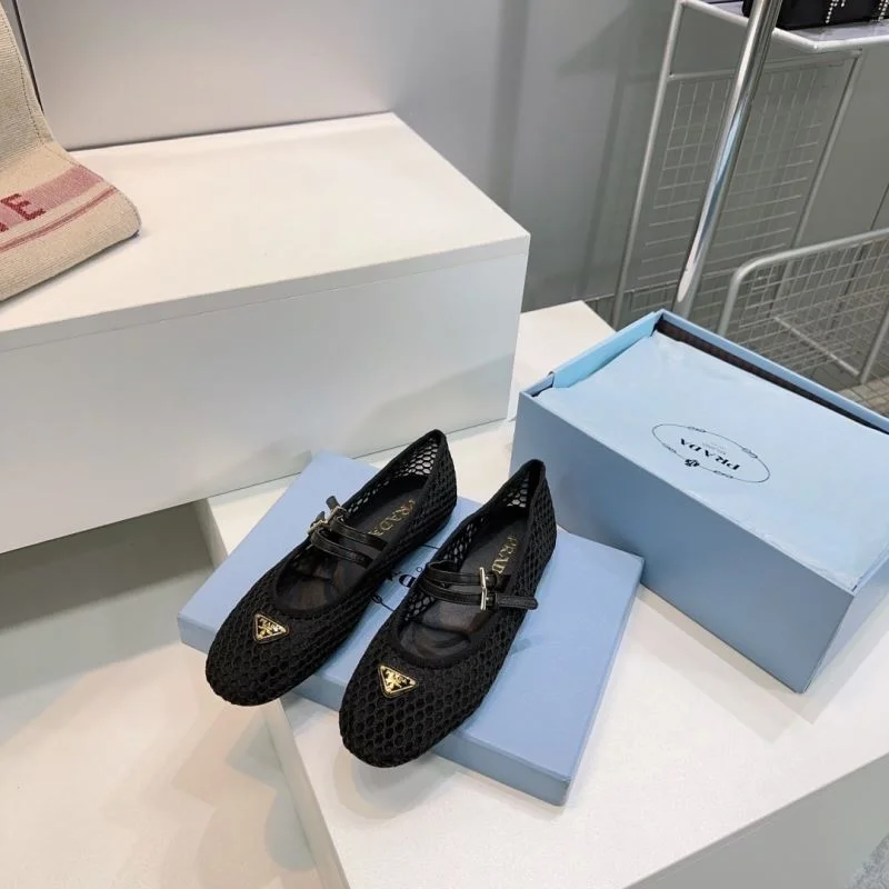 Efficient Prada Flat Shoes 34879