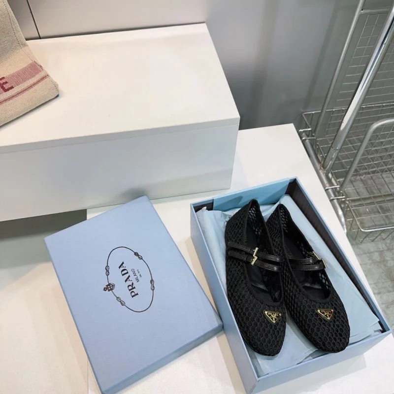 Efficient Prada Flat Shoes 34879