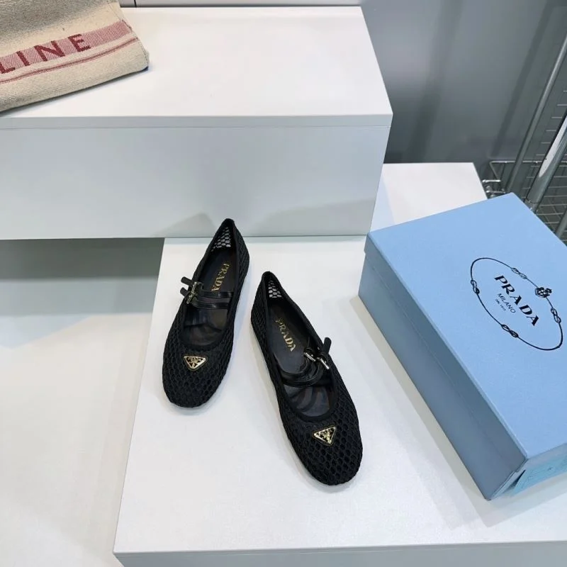 Efficient Prada Flat Shoes 34879