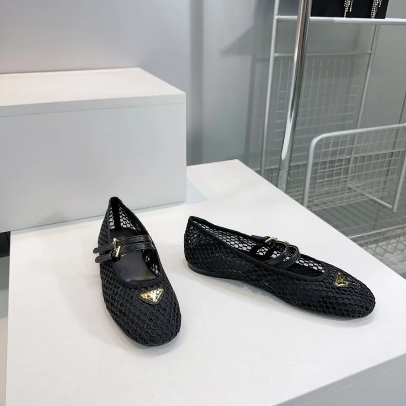 Efficient Prada Flat Shoes 34879