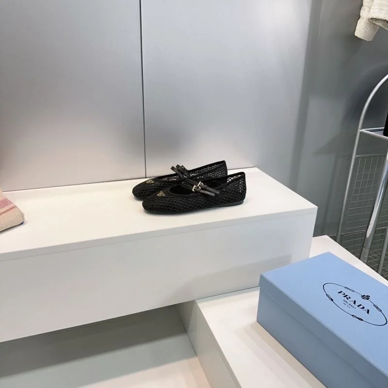 Efficient Prada Flat Shoes 34879