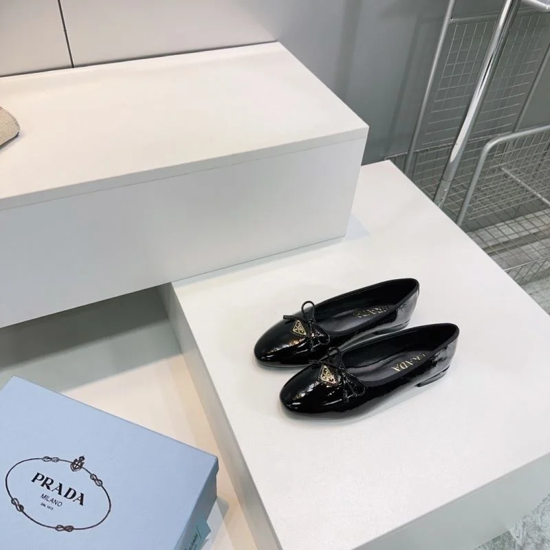 Prada Flat Shoes Vibrant 34856