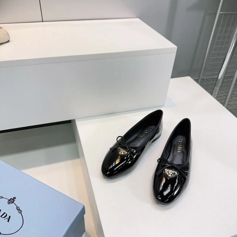 Prada Flat Shoes Vibrant 34856