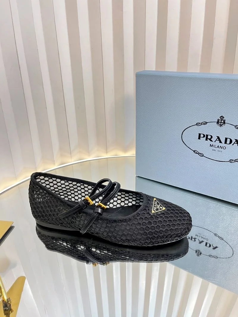 Prada Flat Shoes Effortless 34867
