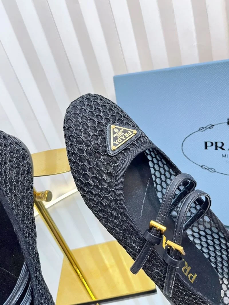 Prada Flat Shoes Effortless 34867