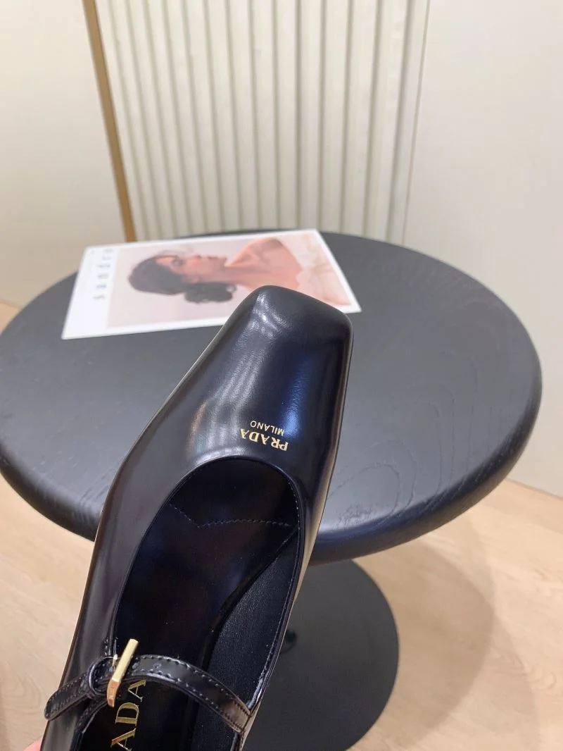 Prada Flat Shoes OdorResistant 34247