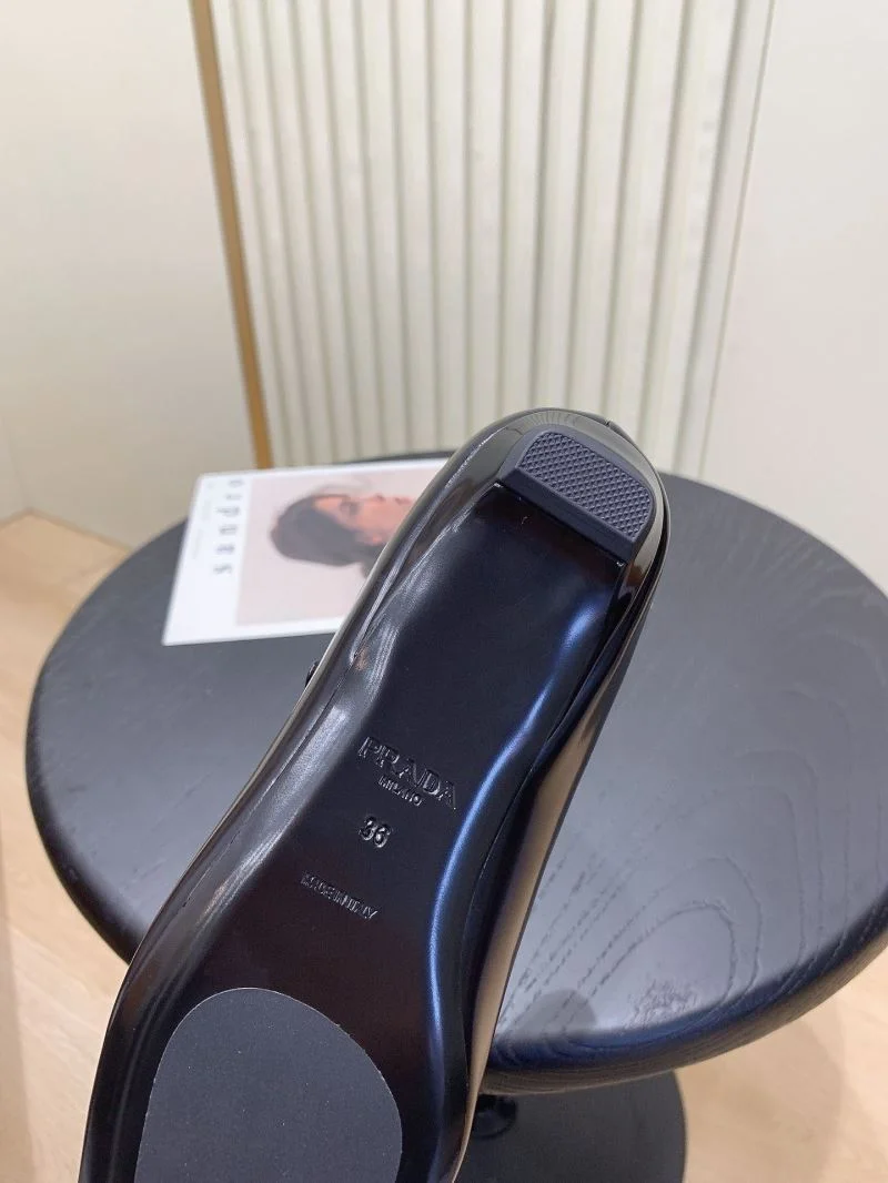 Prada Flat Shoes OdorResistant 34247