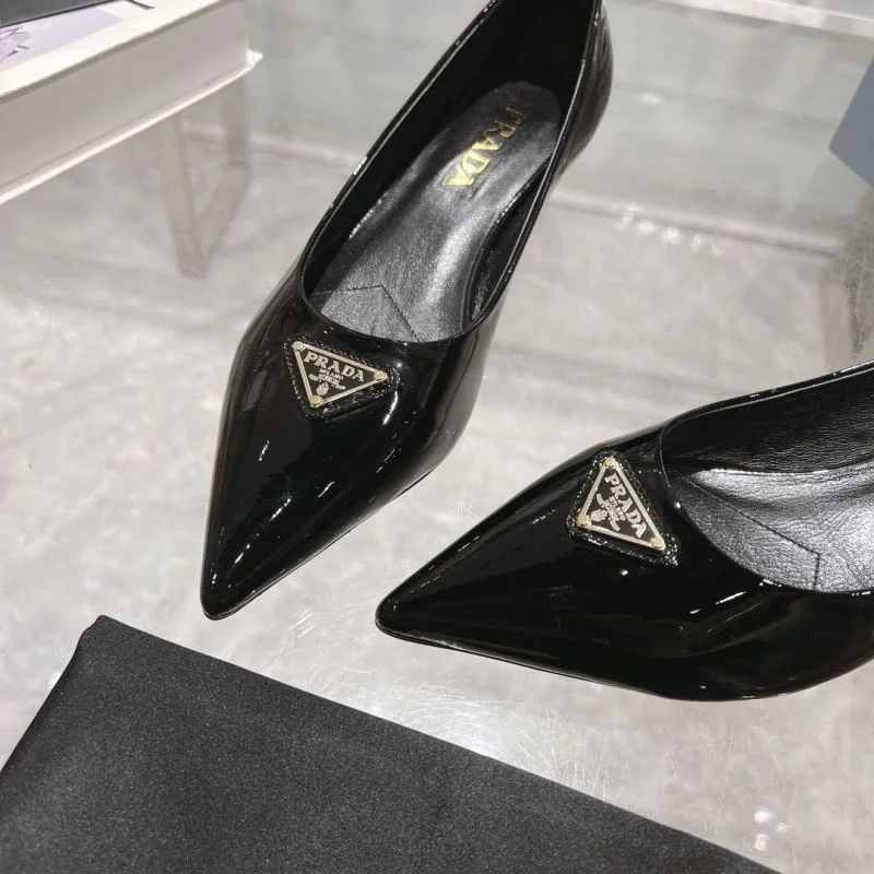 Prada Flat Shoes Tailored 34253