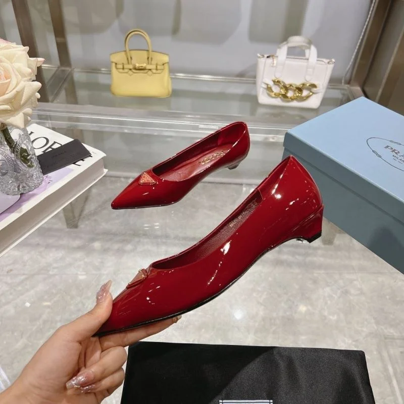 Timeless Prada Flat Shoes 34245