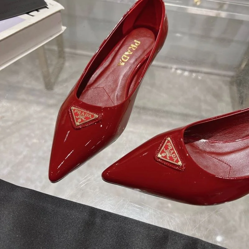 Timeless Prada Flat Shoes 34245