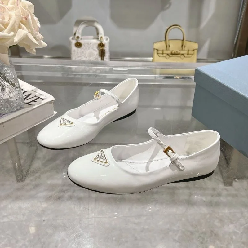 Prada Flat Shoes Bright 34234