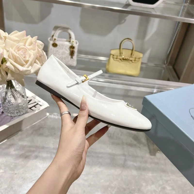 Prada Flat Shoes Bright 34234