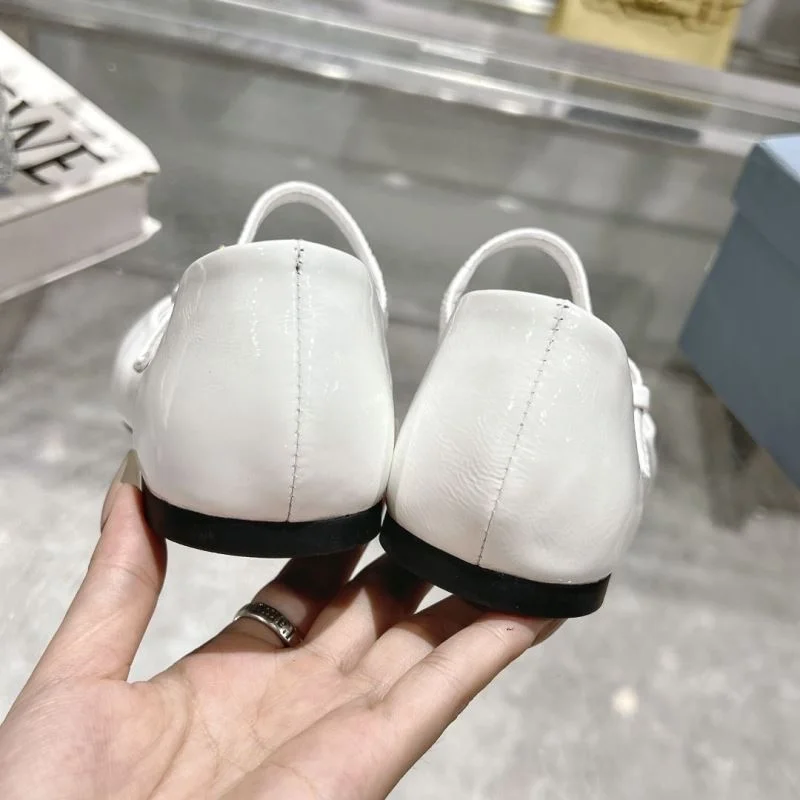 Prada Flat Shoes Bright 34234