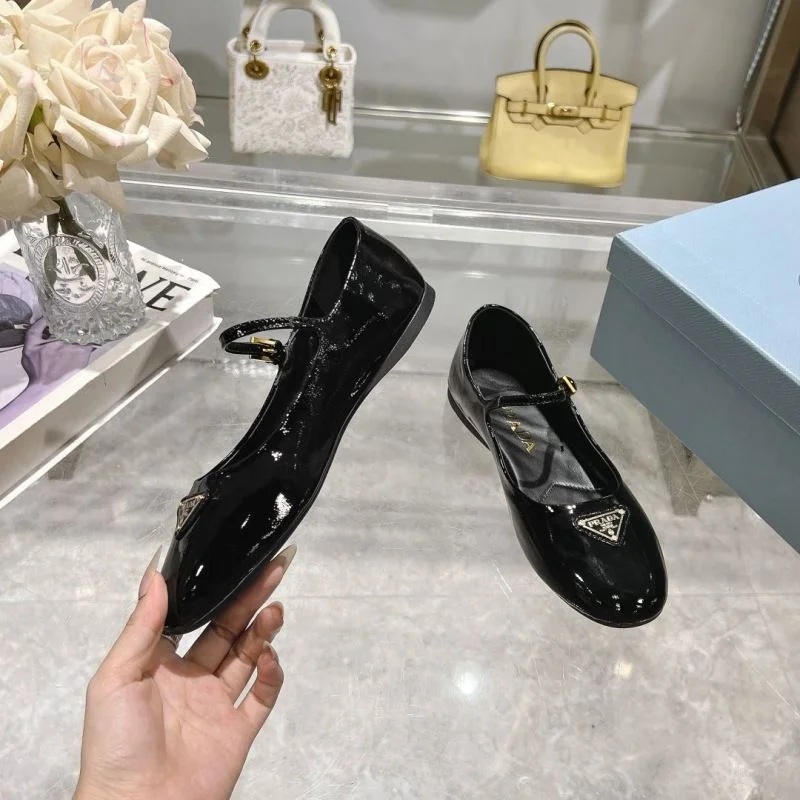 StreetReady Prada Flat Shoes 34237