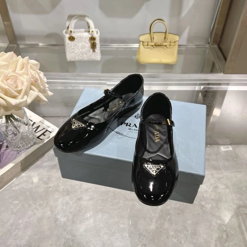 StreetReady Prada Flat Shoes 34237