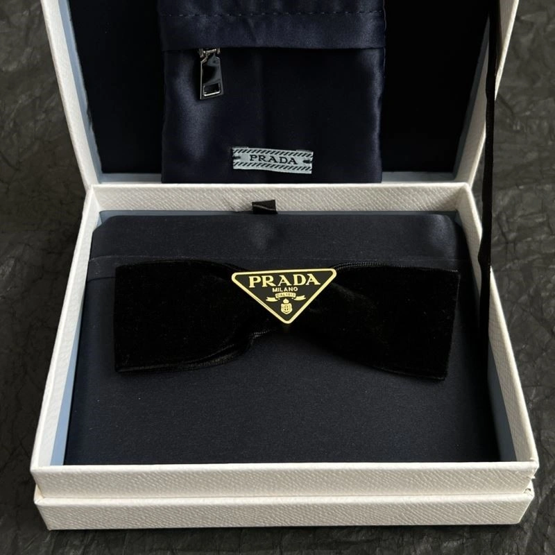 UrbanChic Prada Hairpins 209107