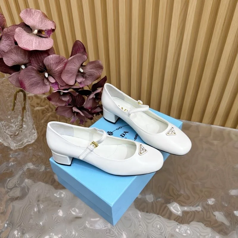 OdorResistant Prada Heeled Shoes 35177