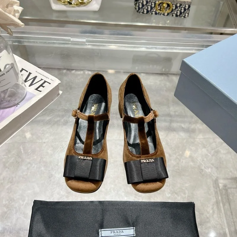 Efficient Prada Heeled Shoes 35176