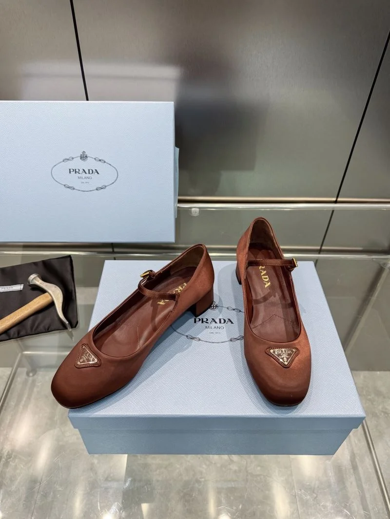 Prada Heeled Shoes Affordable 35155