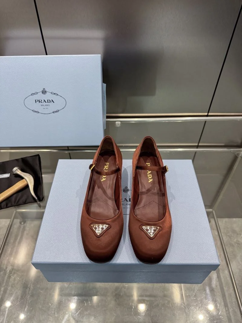 Prada Heeled Shoes Affordable 35155