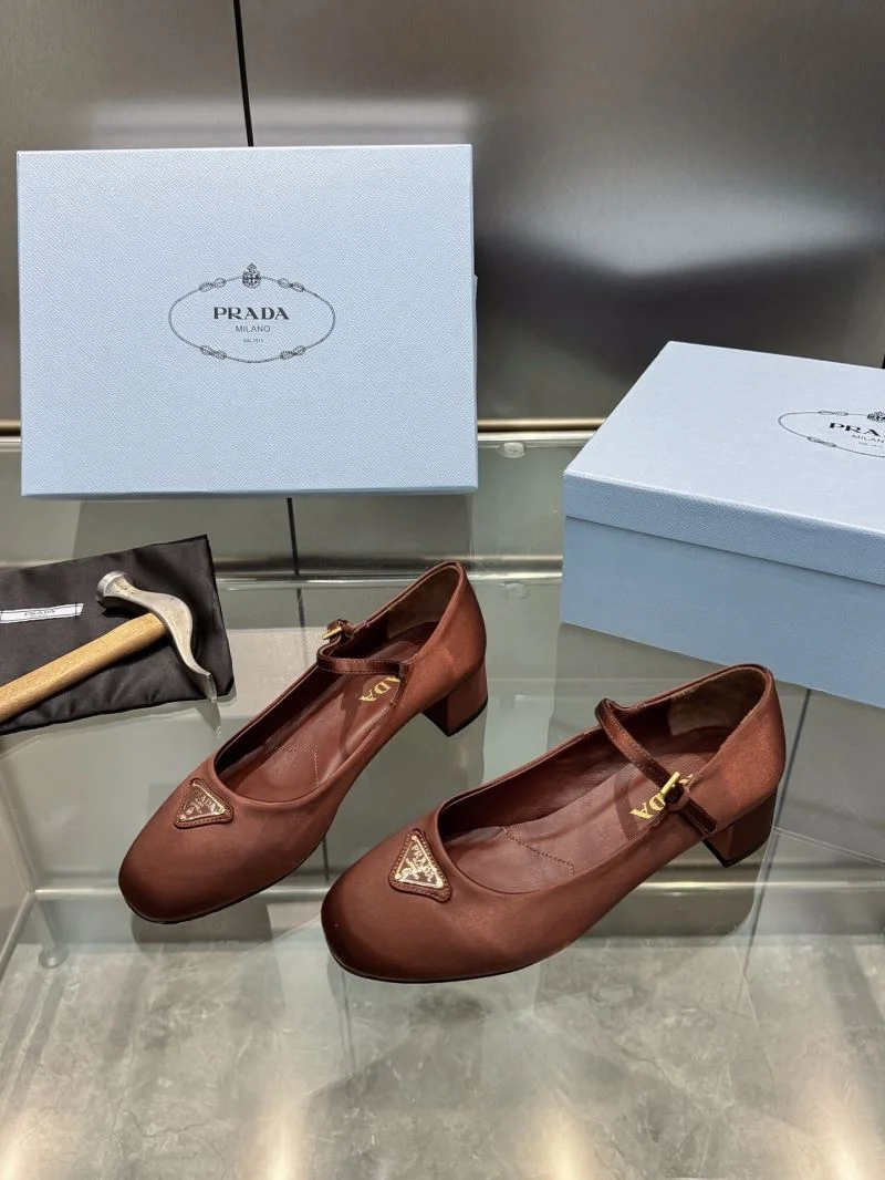 Prada Heeled Shoes Affordable 35155