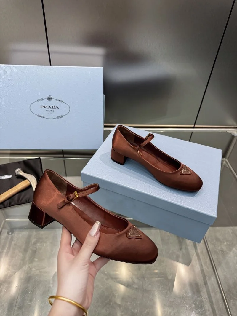 Prada Heeled Shoes Affordable 35155