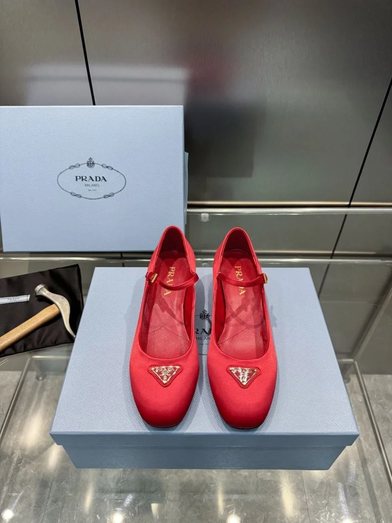 Prada Heeled Shoes Casual 35175