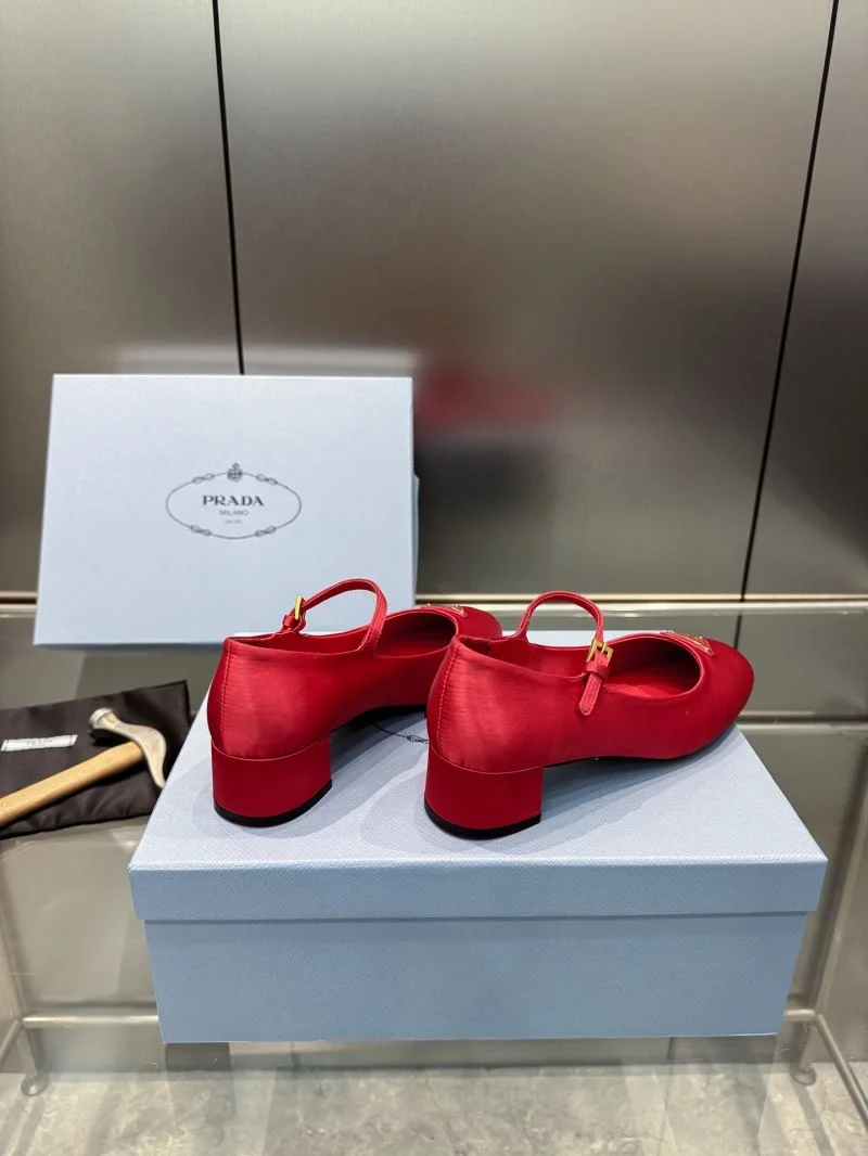 Prada Heeled Shoes Casual 35175