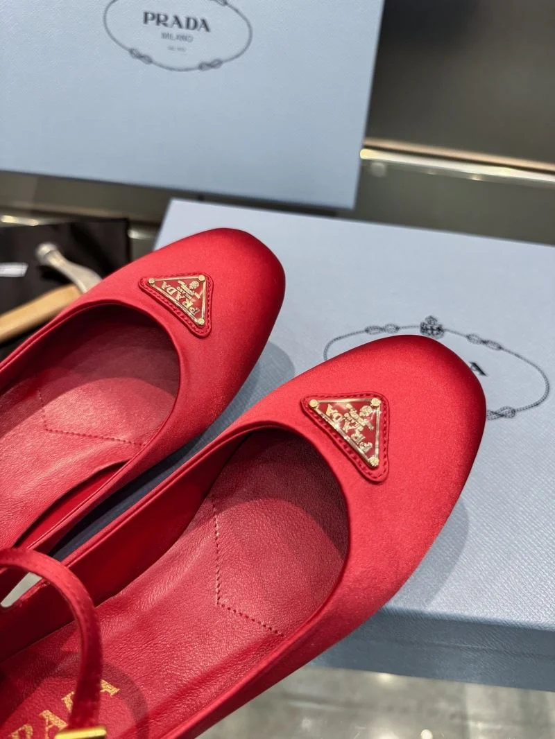 Prada Heeled Shoes Casual 35175