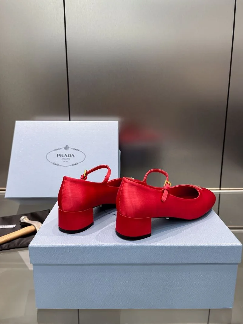 Prada Heeled Shoes Casual 35175