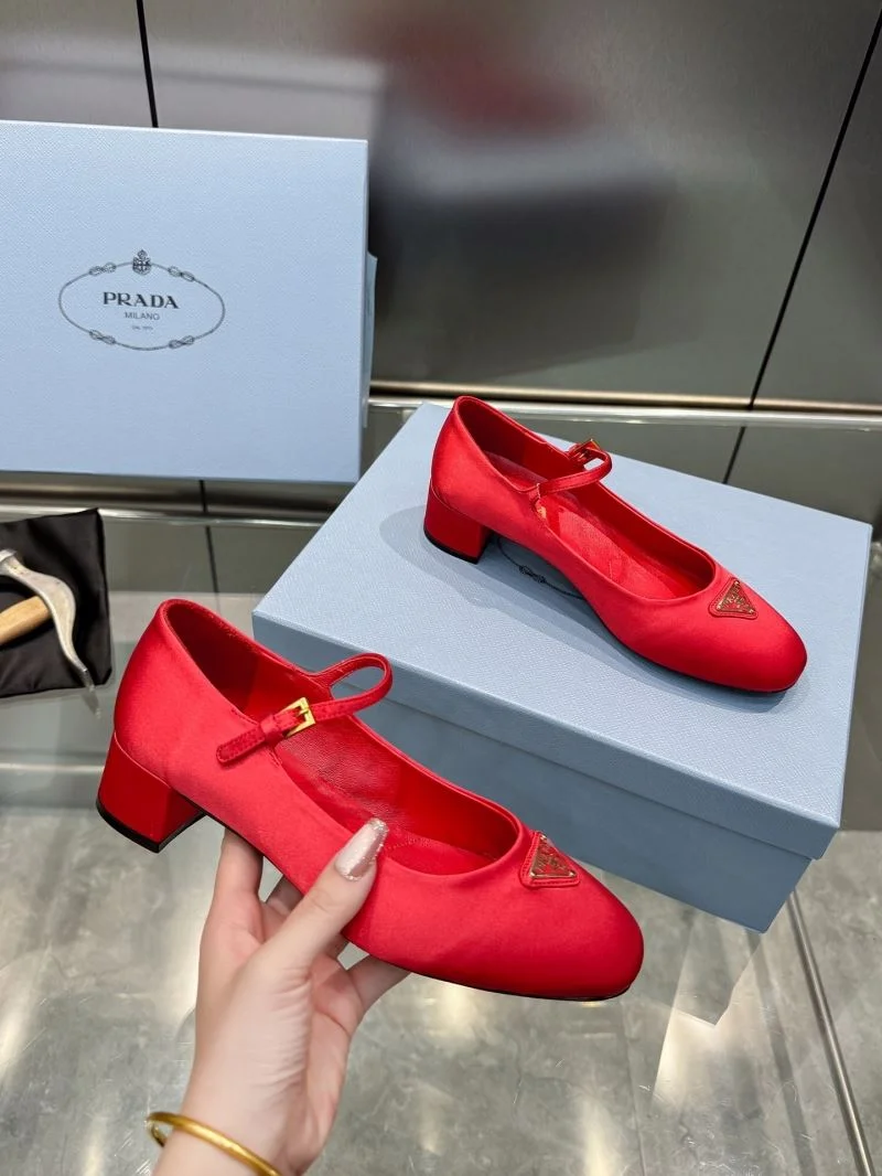 Prada Heeled Shoes Casual 35175