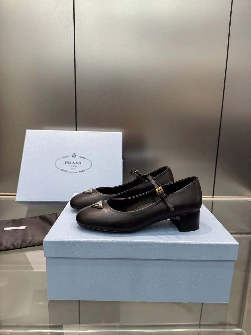 Prada Heeled Shoes Timeless 35171