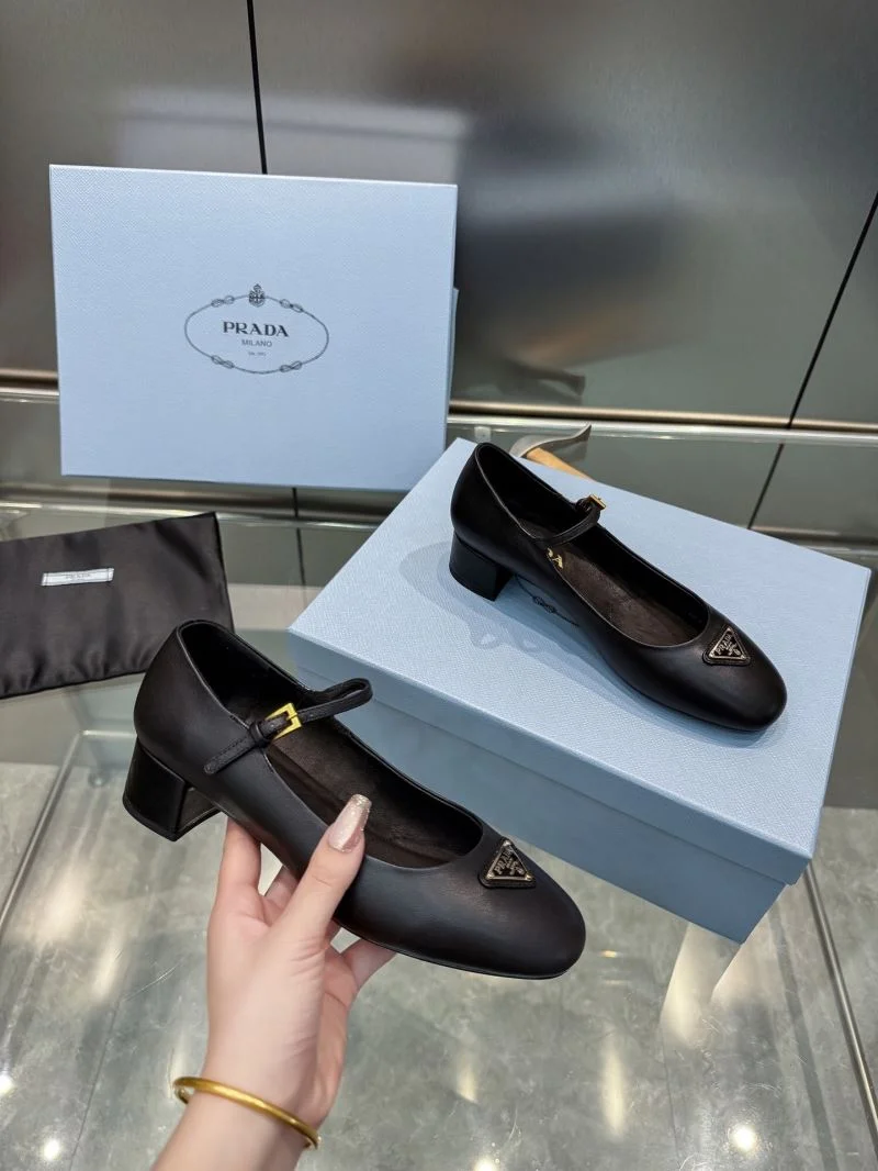 Prada Heeled Shoes Timeless 35171