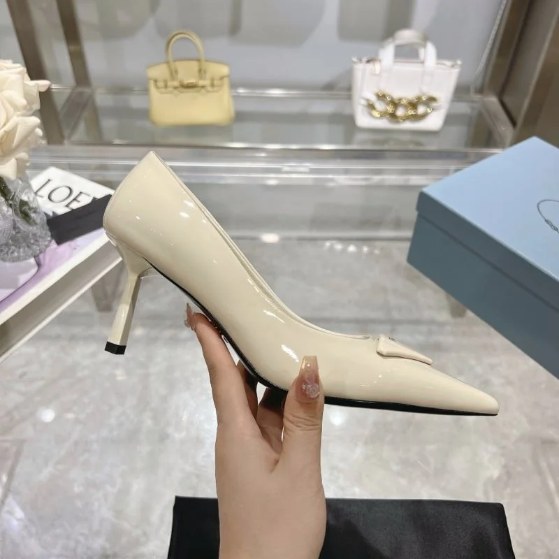 Youthful Prada Heeled Shoes 35162