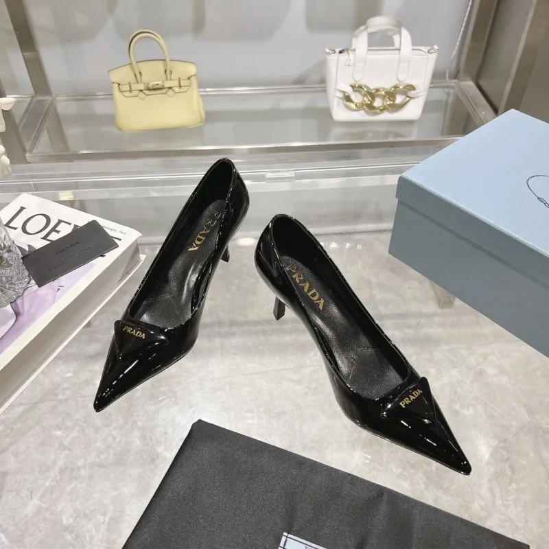 Prada Heeled Shoes Lightweight 35166