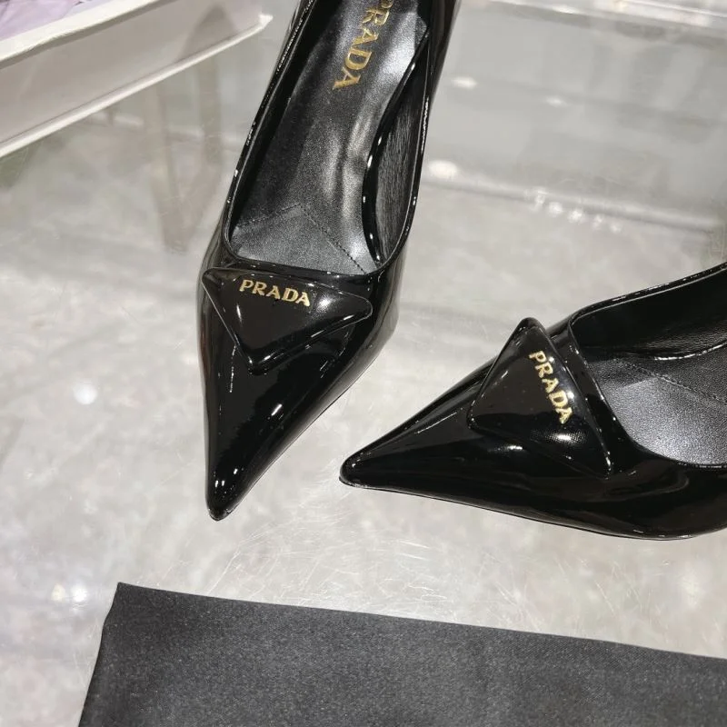 Prada Heeled Shoes Lightweight 35166