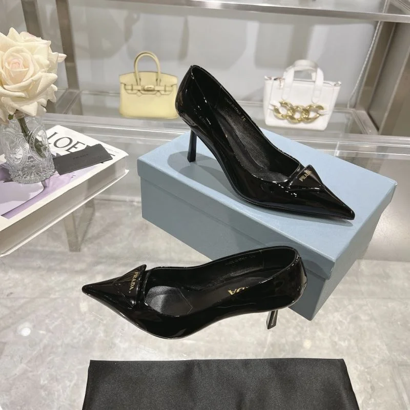Prada Heeled Shoes Lightweight 35166