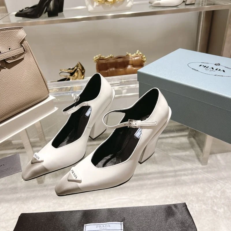 Breathable Prada Heeled Shoes 35157