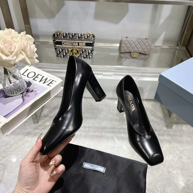 Prada Heeled Shoes Elegant 35144