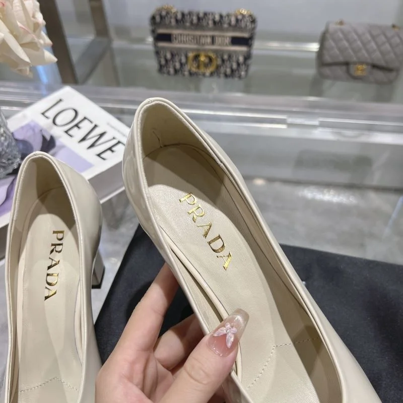 Contemporary Prada Heeled Shoes 35161
