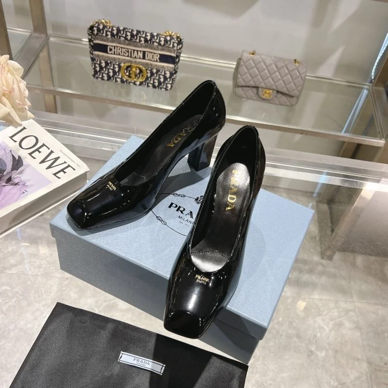 MultiPurpose Prada Heeled Shoes 35169