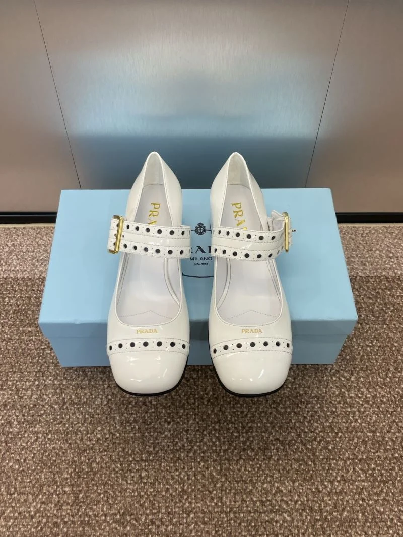 Prada Heeled Shoes WellDesigned 35149