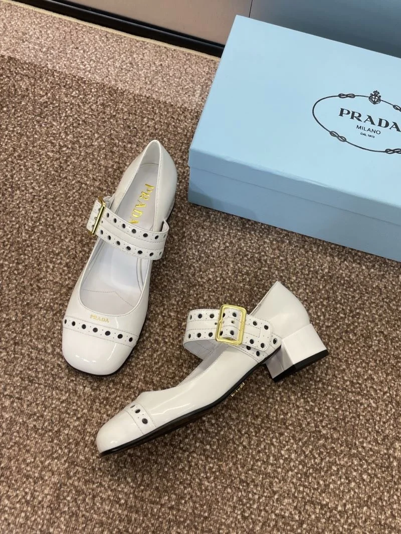 Prada Heeled Shoes WellDesigned 35149