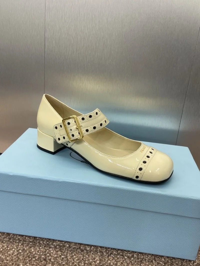 Prada Heeled Shoes Functional 35146