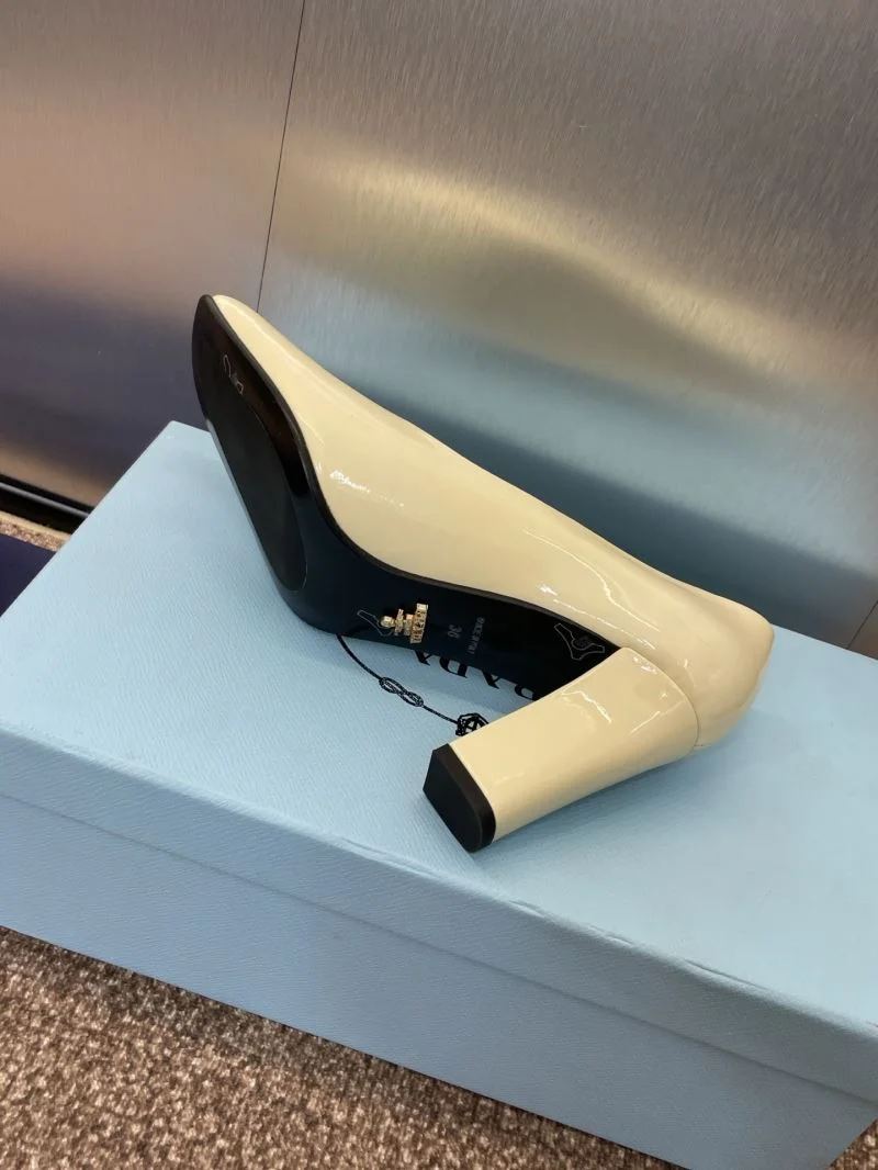 EasyCare Prada Heeled Shoes 35140