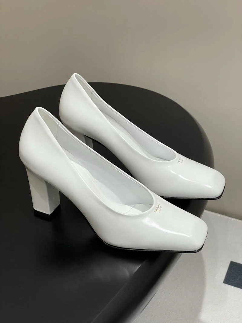 Original Prada Heeled Shoes 34882