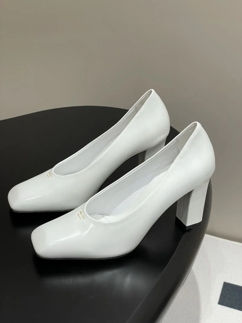 Original Prada Heeled Shoes 34882