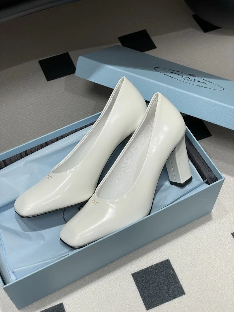 Original Prada Heeled Shoes 34882