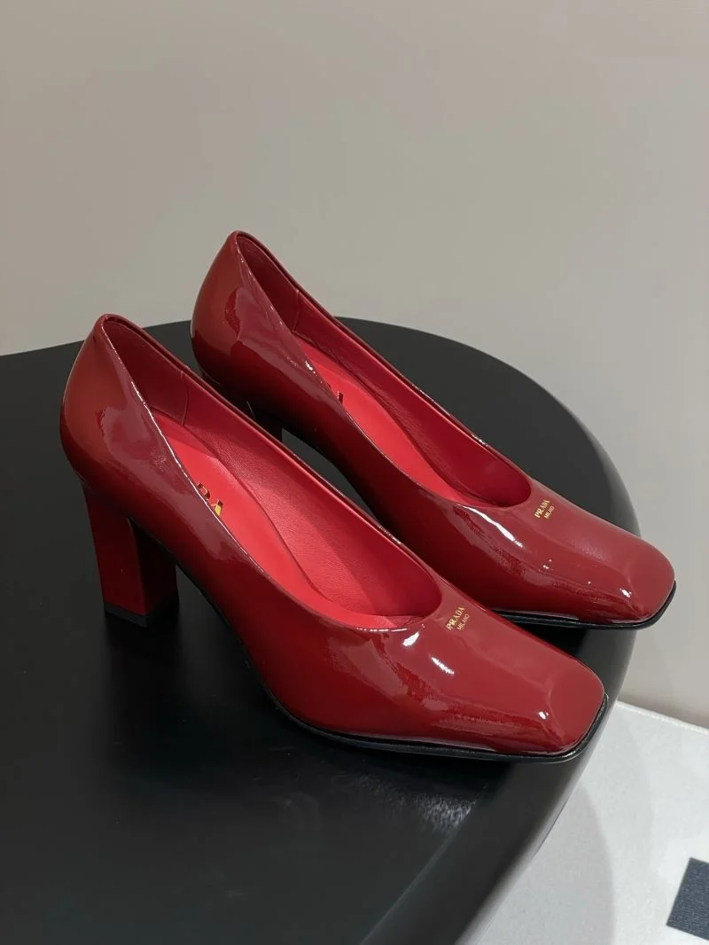 Prada Heeled Shoes Flexible 34886